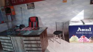 Hotel O Shree Krishna palace