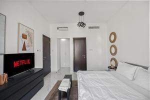 Spacieux 2 chambres JVT, paddle, tennis, piscine