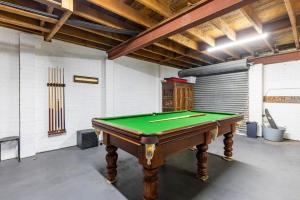 Beach Haus - Pet Friendly - 2 Mins Walk to Beach