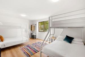Beach Haus - Pet Friendly - 2 Mins Walk to Beach