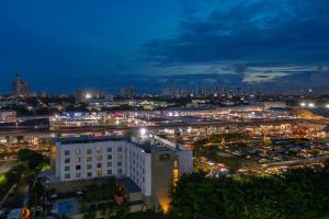 Courtyard by Marriott Panama Metromall