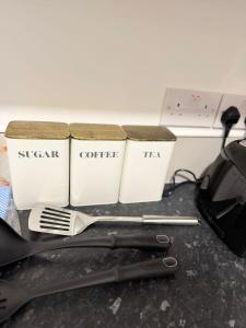 The COSY CORNER, less than a mile from Luton town centre and a mile away from Luton Airport