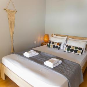 Spacious 3BR in Koukaki, Near Acropolis