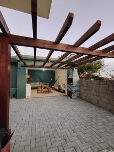 Itapiruba 250 m da Praia - Casa Secundária - Fundos