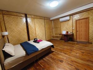 Koh Jum Family Homestay