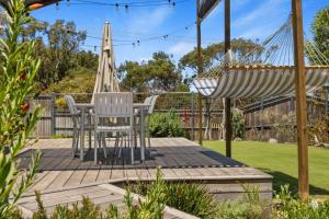 Hideaway House - 15 Lewis Road, Carrickalinga