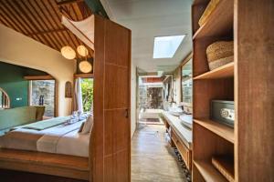 Edna Royal 1 BR Private Pool Villa With Jacuzzi ZN431