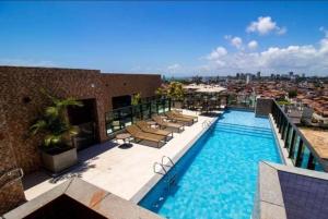 Apartamento 03 quartos Pajucara mcz