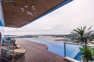 A LA CARTE Hạ Long Bay