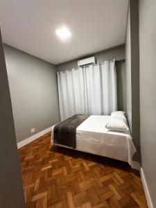 Equipped apartment 1 block from the beach