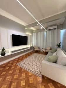 Equipped apartment 1 block from the beach