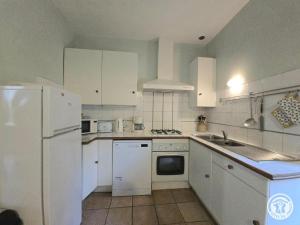 Gîte en pierre avec jardin et équipements modernes - FR-1-616-524