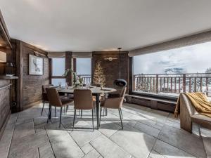 Courchevel 1850 - 6 personnes, Skis aux pieds, Wi-Fi, Parking - FR-1-631-242