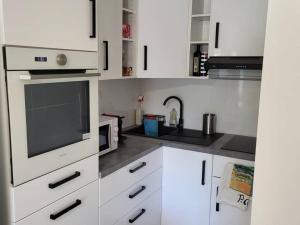 T2 RDC refait à neuf proche plage - FR-1-610-118