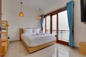 Elegant 3BR Taman Seminyak 27 in Central Seminyak