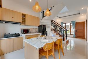 Elegant 3BR Taman Seminyak 27 in Central Seminyak