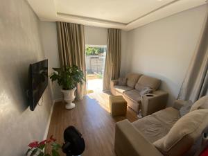 Casa completa Nossa Sra de Fátima praia de Penha