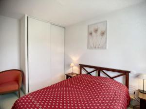 Confort F2 avec Terrasse et Animaux Acceptés - FR-1-451-224