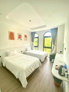 UY LONG Homestay & Coffee