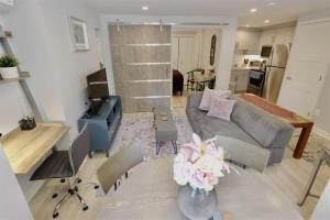 Downtown DC Awaits with Parking Permit