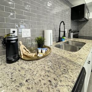 2 DT Dallas l FIFA WORLD CUP READY l 5 Min from Love Field