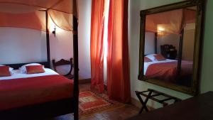 Hotels Chateau - Hotel Le Sallay : photos des chambres