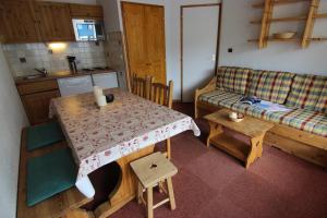 One-Bedroom Apartment (6 Adults) room in Schuss Appartements Val Thorens Immobilier