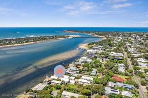 River Meets Ocean Edge - Absolute Waterfront
