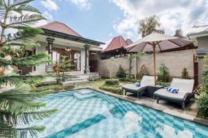 Puri Trisna Villas Ubud with Rice Field View