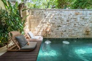 Emica Peaceful Royal 1 BR Pool Villa With Bathtub ZN434