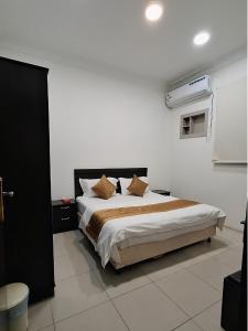 أرض الذهب للشقق المخدومة الرويضة