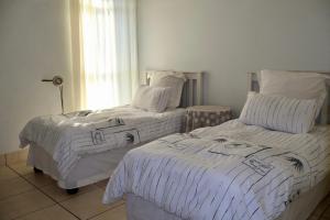 Malibu on Beach Road