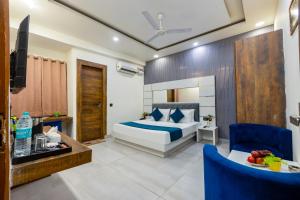 The Metro Stay by ASPL