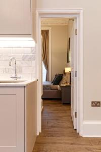 Premium and nice location.Baker Street, Marylebone