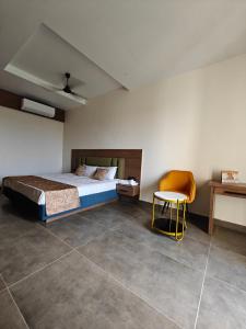 The Glory Riverside Resort