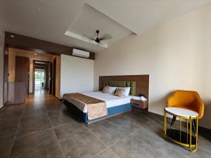 The Glory Riverside Resort