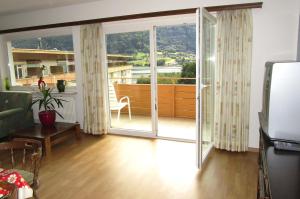 KASPAR Haus KMB Seeblick Appartement am Ossiacher See, Hallenbad, Skiarena Gerlitzen