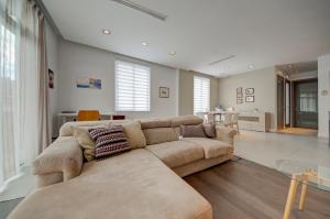 St Julians 2Br Apartment with Private Jacuzzi