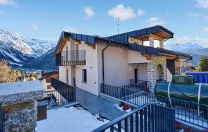 2 Bedroom Lovely Apartment In Ponte Di Legno