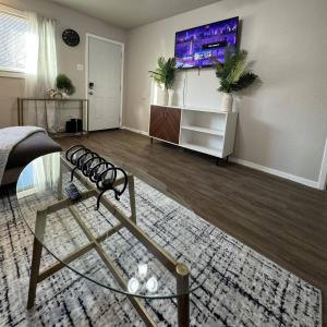 1 DT Dallas l FIFA WORLD CUP READY l 5 Min from Love Field