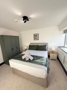 Cosy Apartment in Newark- Free Parking