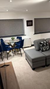 Cosy Apartment in Newark- Free Parking