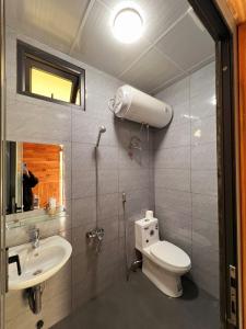 Nhà gỗ nguyên căn 3PN 10Pax WC Private