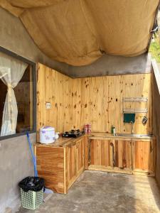 Nhà gỗ nguyên căn 3PN 10Pax WC Private