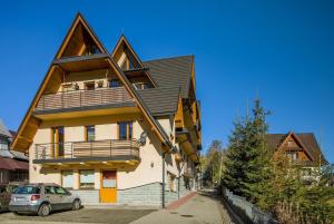 Krzeptówki Charming Apartment with Mountain Views Parking & Balcony by Noclegi Renters