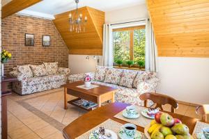 Krzeptówki Charming Apartment with Mountain Views Parking & Balcony by Noclegi Renters