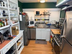 Larchmont 1875 sq ft house 3 bed 2 bathroom