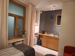 Luxhousing city hostel