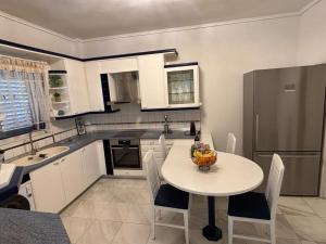 Villa Thea