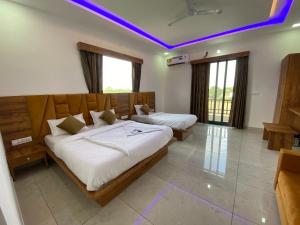 New Royal Orbit Hotel and Restaurant